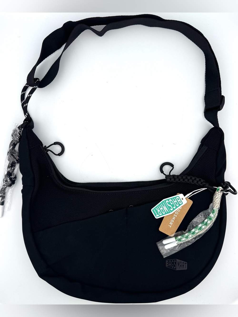 BAGSMART REIKI Black  Med Hobo Bag Shoulder Crossbody Travel Gym expandable NWT
